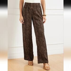Talbots Wide Leg Pull On Pants Delicate Leopard Print Size Large